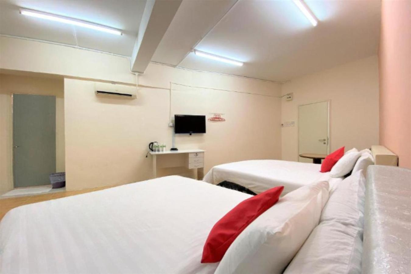 B Hotel Penang George Town Zewnętrze zdjęcie